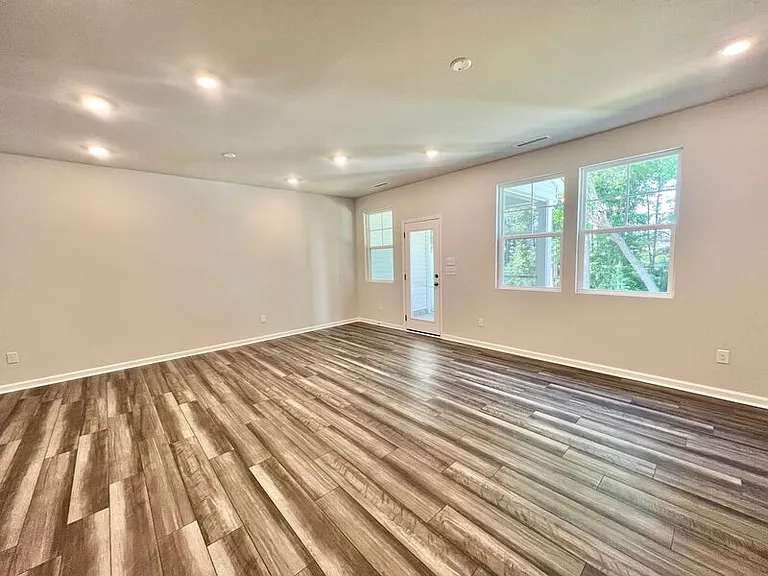 183 Aster Bloom Ln — Photo 7