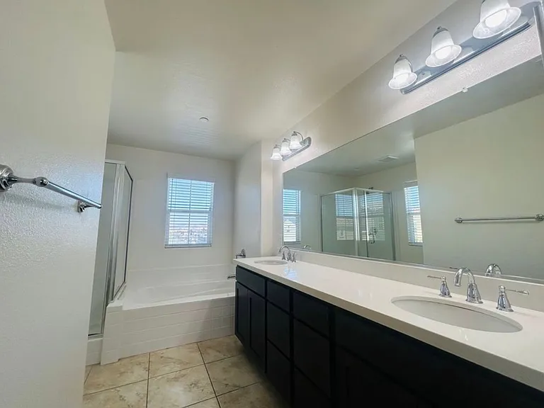 1172 Fox Field Ln — Photo 9