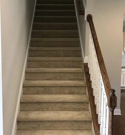 325 Acorn Hollow Pl — Photo 3
