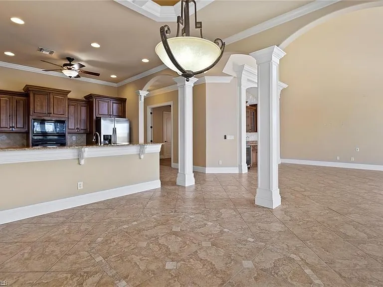 27806 Forester Dr W — Photo 10