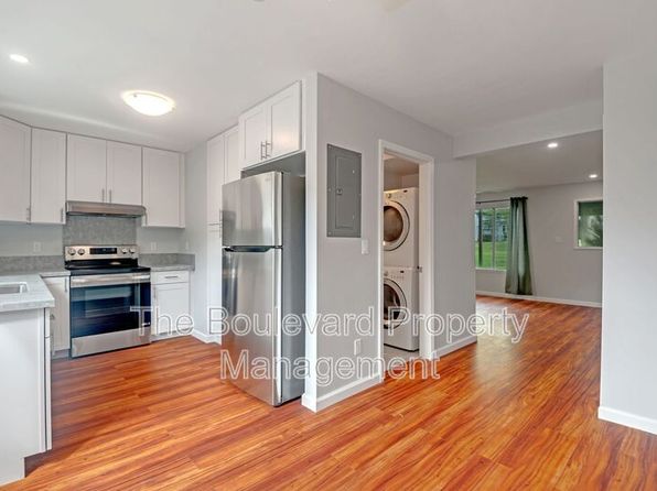 995 Awaawaanoa Pl UNIT B