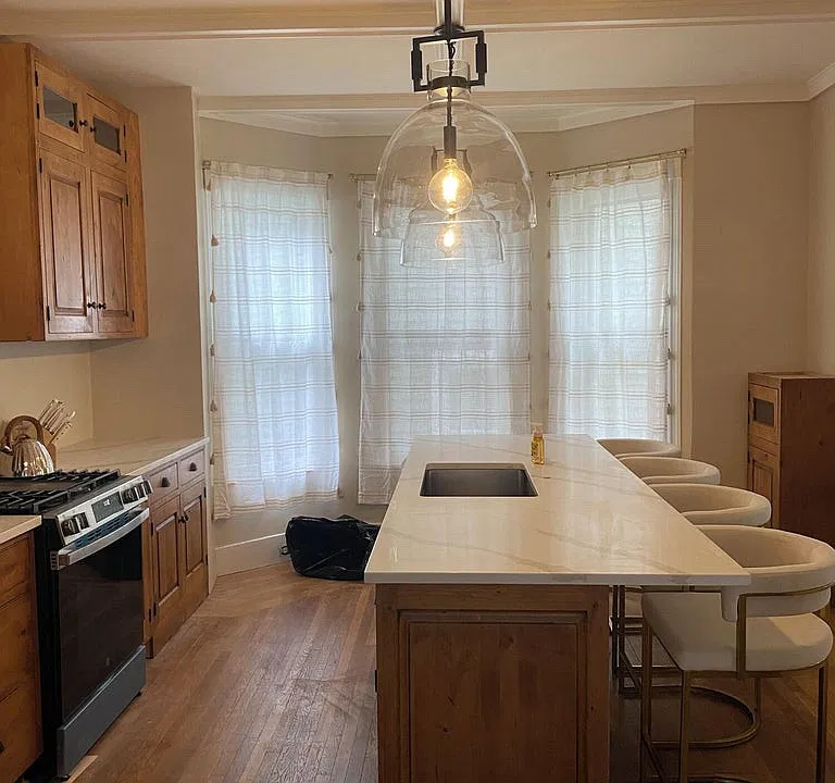 77 White St #0