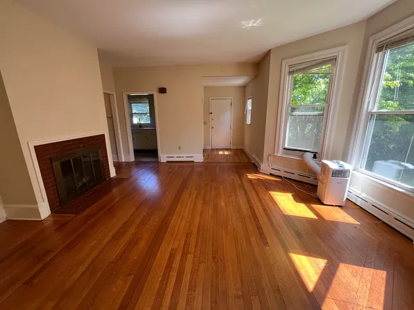 32 Forbus St, Poughkeepsie, NY