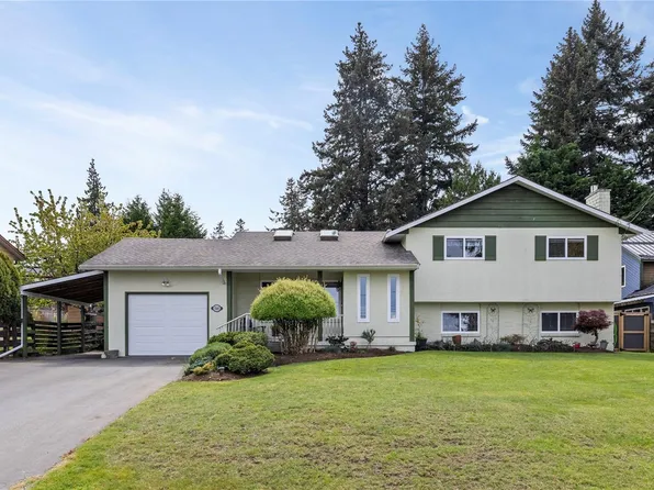 5545 Hiquebran Rd, Nanaimo, BC V9T 5G5