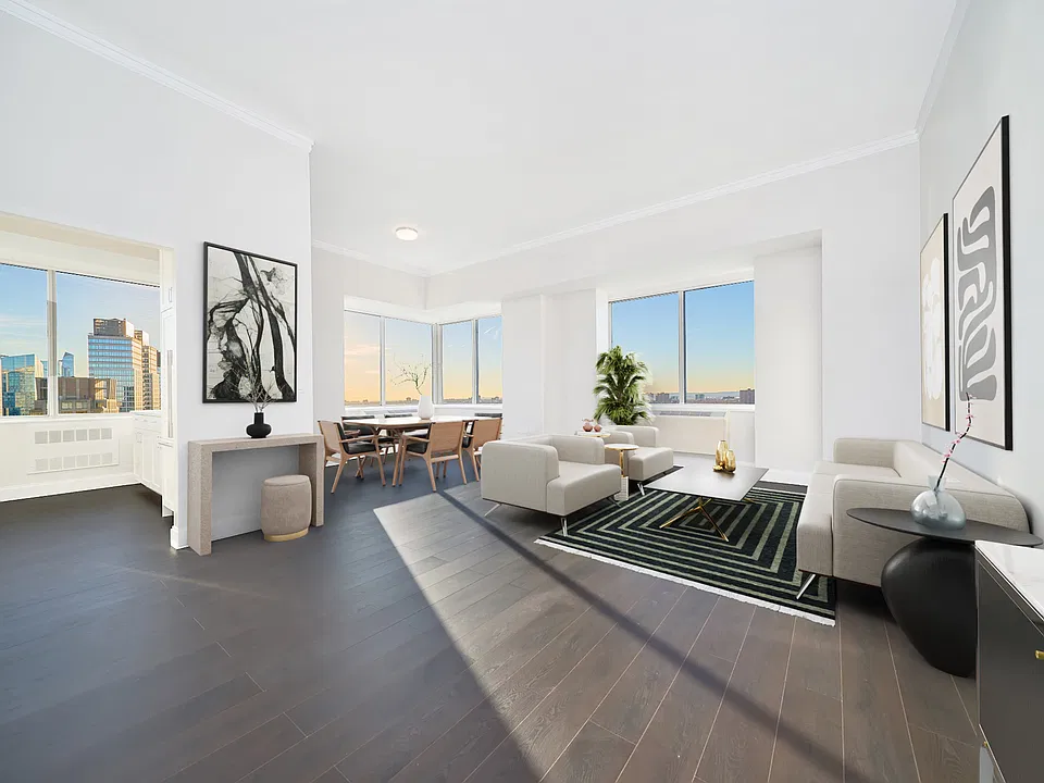 160 Riverside Blvd #Penthouse 2B