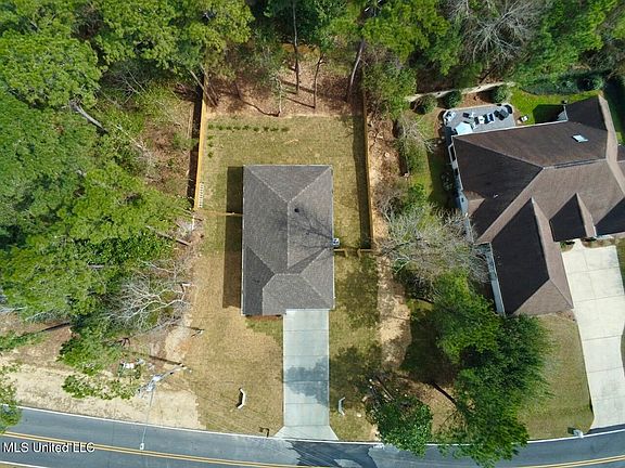 3rd image of 94176 Bayou Dr