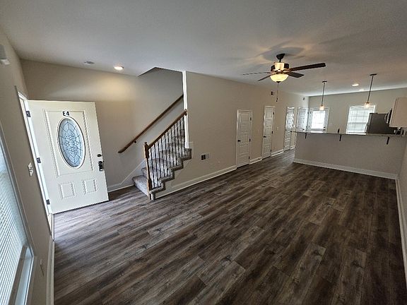 2nd image of 550 Peachers Mill Rd #E3