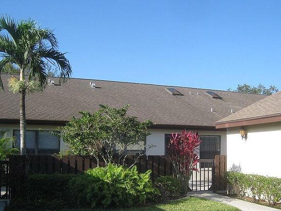 4th image of 1544 SW Silver Pine Way APT 104-C