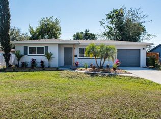 6894 32nd Ave N, Saint Petersburg, FL 33710
