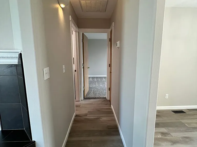 1351 Yost Cir NE — Photo 19