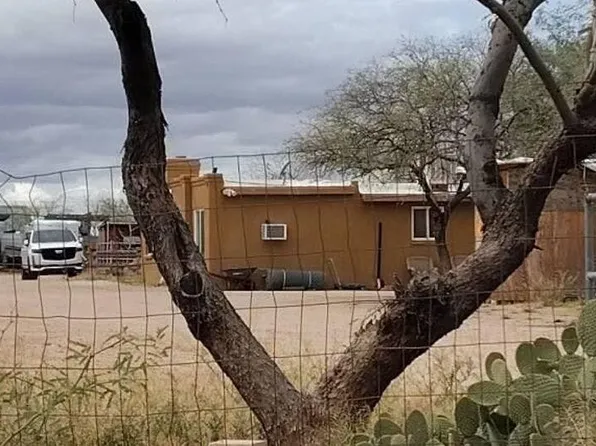 7911 S Caballo Rd, Tucson, AZ 85746