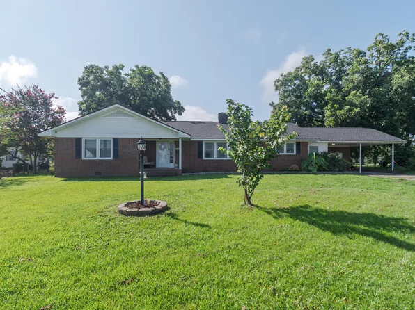 336 Goldsboro St, Newton Grove, NC 28366