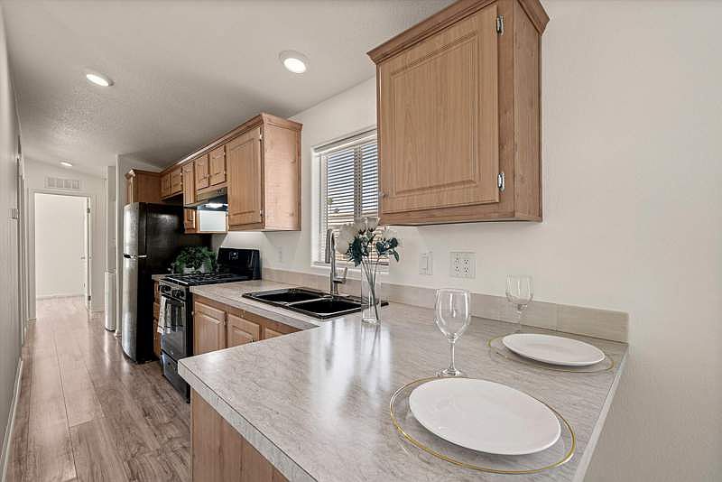 1st image of 5505 N Shannon Rd Unit 30