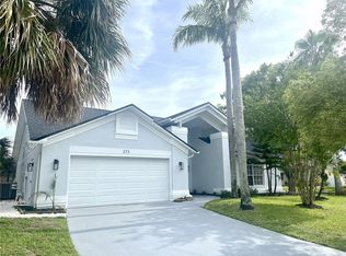 373 Wood Dove Ave, Tarpon Springs, FL 34689