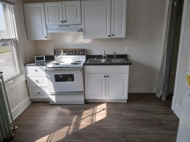 204 S Saint Augustine St #1 — Photo 2
