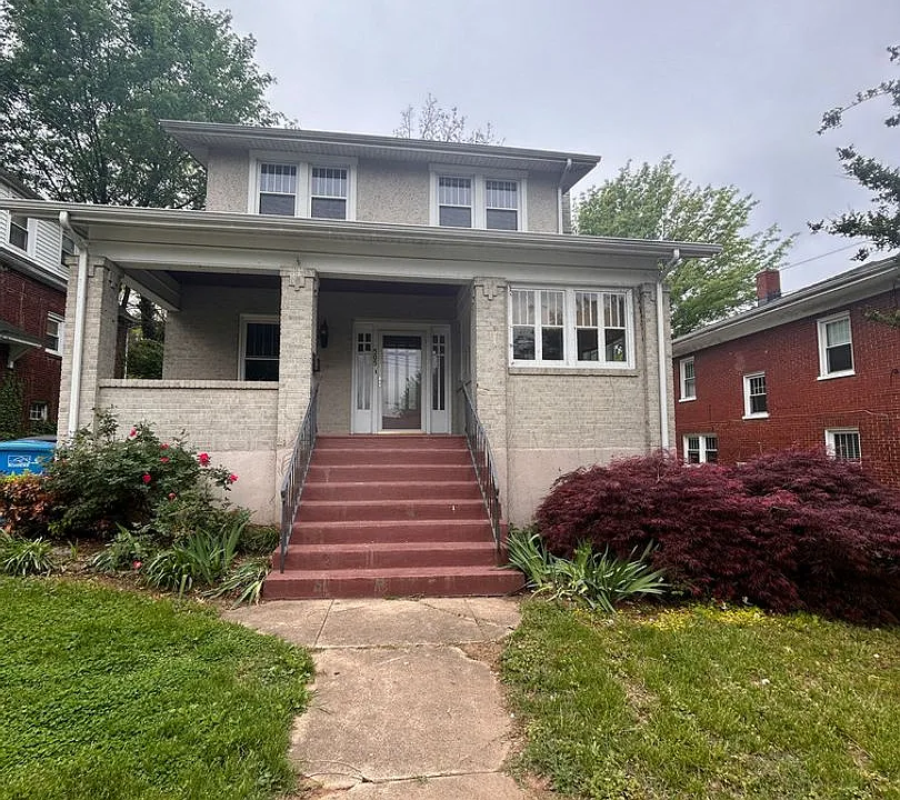 505 Camilla St SE