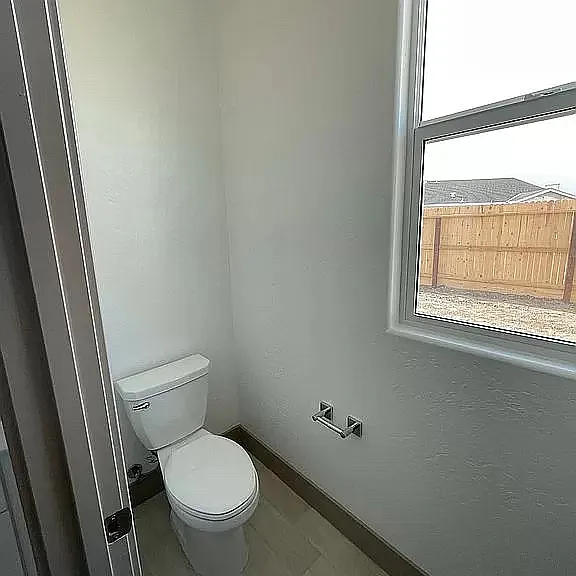 434 E Tyler Ct — Photo 24