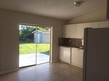 5th image of 3370 NW 214th St