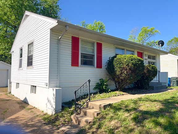 2nd image of 446 Cameron Rd