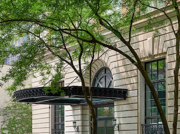 1300 N State Pkwy APT 1201, Chicago, IL 60610