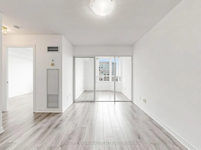 68 Corporate Dr #2827 — Photo 7