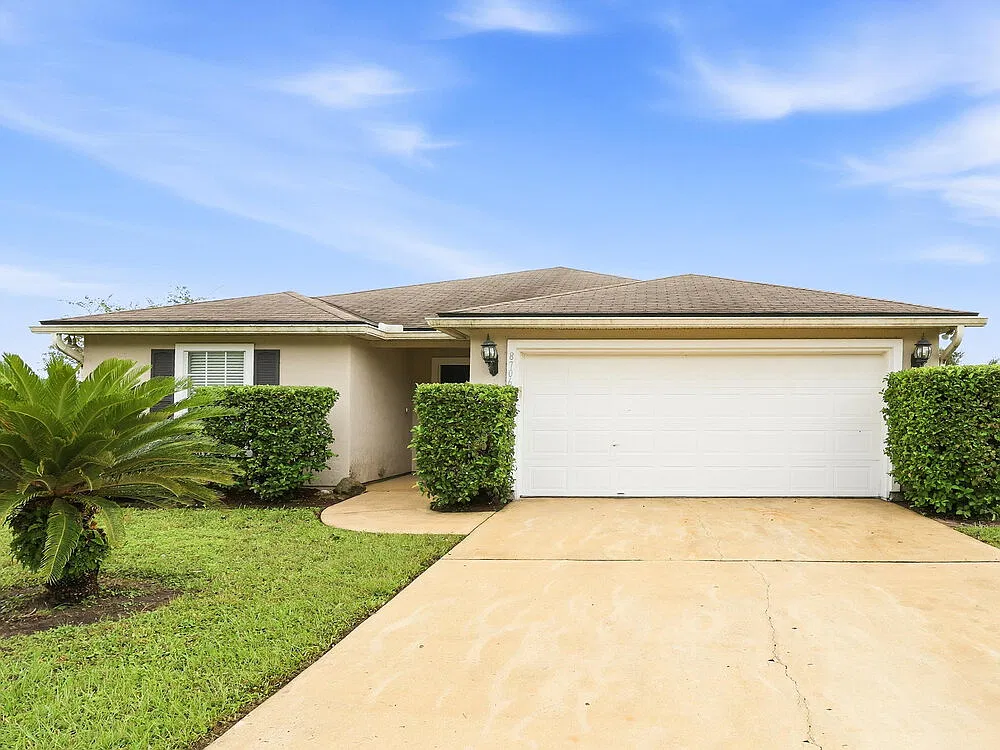 4 bed, 2.0 bath, 1788 sqft, $1,980 — Photo 3