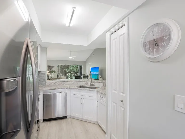 773 Wiggins Lake Dr #204 — Photo 4