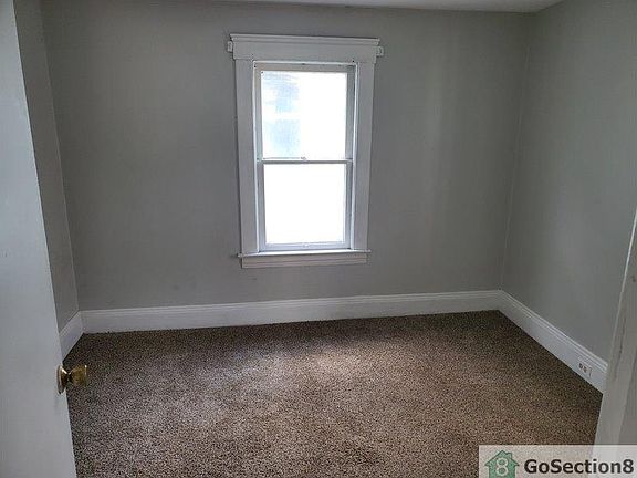 5th image of 525 E 143rd St