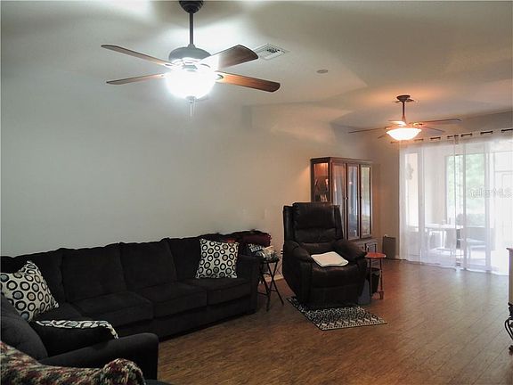 4th image of 3410 Home Town Ln
