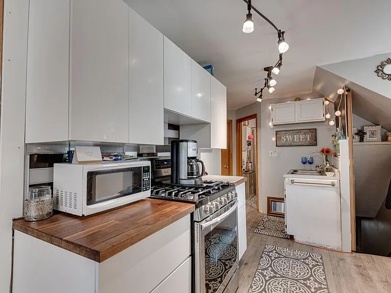 4655 Bald Eagle Ave #B — Photo 5