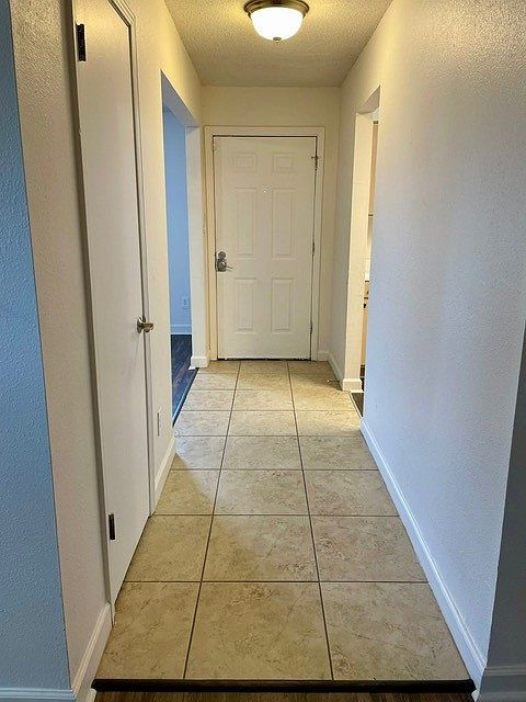 1st image of 73 Cyrilla Ct