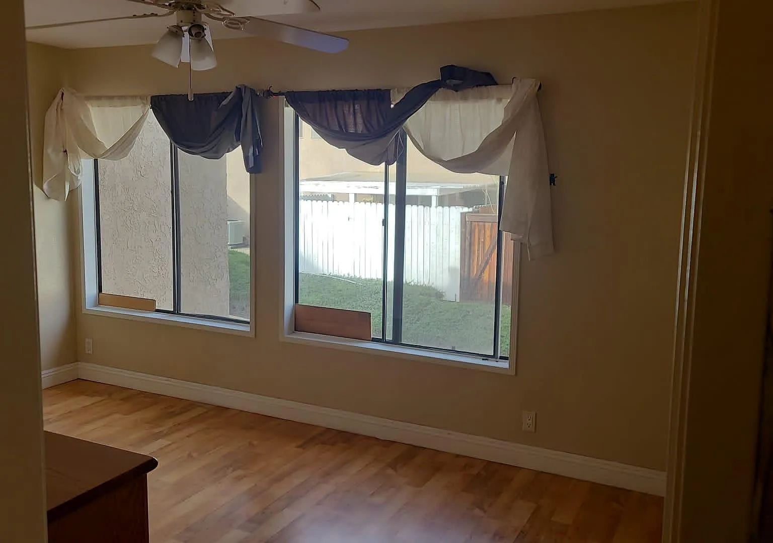 2 bed, 1.5 bath, 1190 sqft, $1,350 — Photo 3