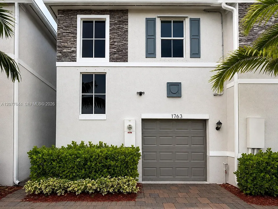 1763 SE 8th Ter #0