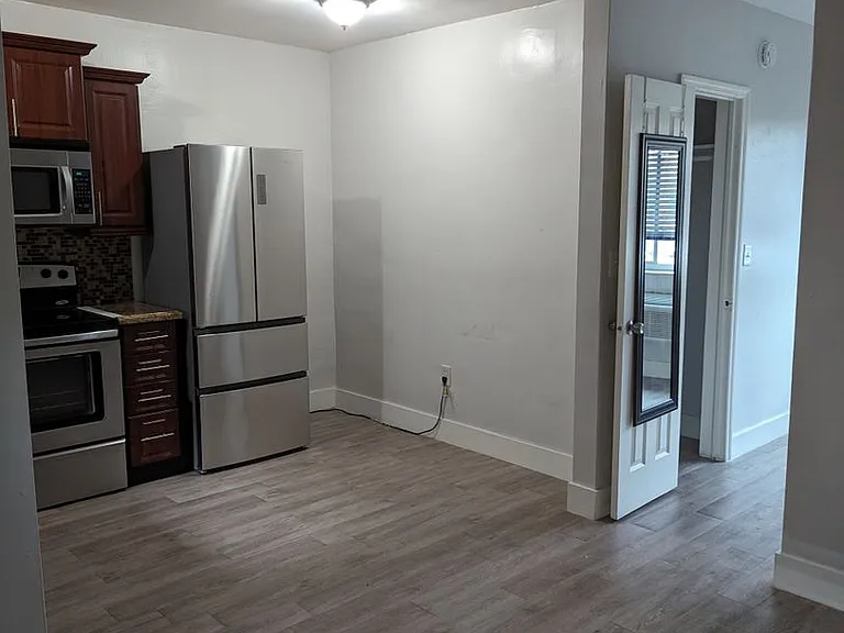 110 Antiquera Ave — Photo 7