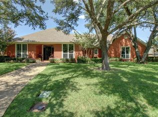908 Canyon Dr, Cleburne, TX 76033