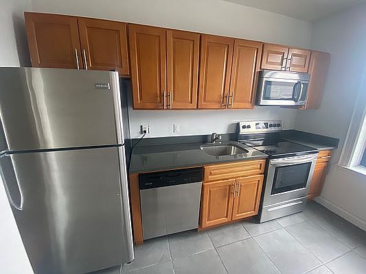 2nd image of 37-52 89th St #B3