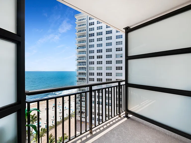 3800 Galt Ocean Dr #1009 — Photo 3