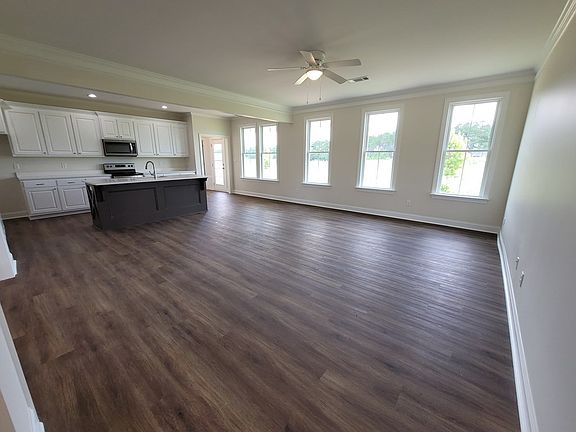 4th image of 114-156 Blue Oak Way