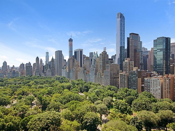 2nd image of 25 Central Park W APT 28K