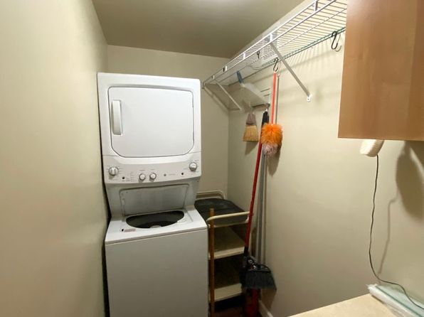 311 W University | 311 W University Dr, Macomb, IL
