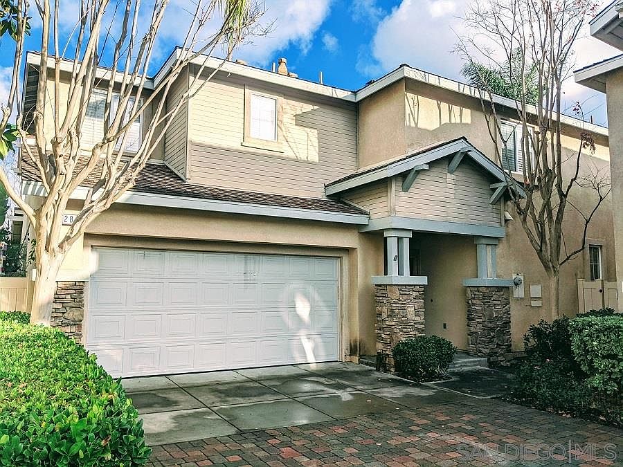 2nd image of 2841 W Canyon Ave