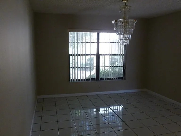 14138 Fennsbury Dr — Photo 7