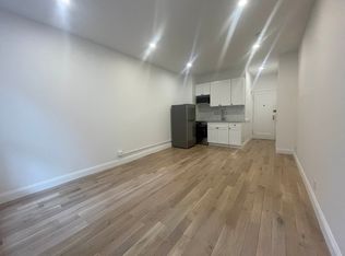 449 W 56th St #B1, New York, NY 10019
