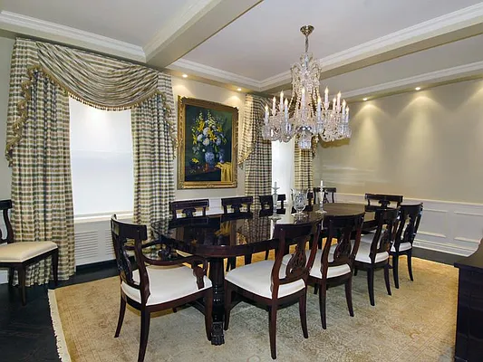 Sold by Sotheby's International Realty | media 29