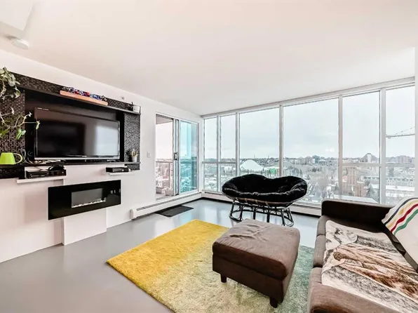 188 S 15th Ave SW #1606, Calgary, AB T2R 1S4