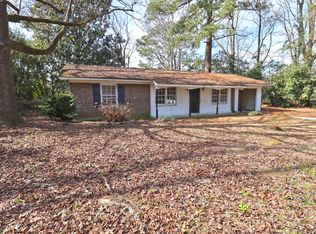 2720 Riverside Ln, Cayce, SC 29033
