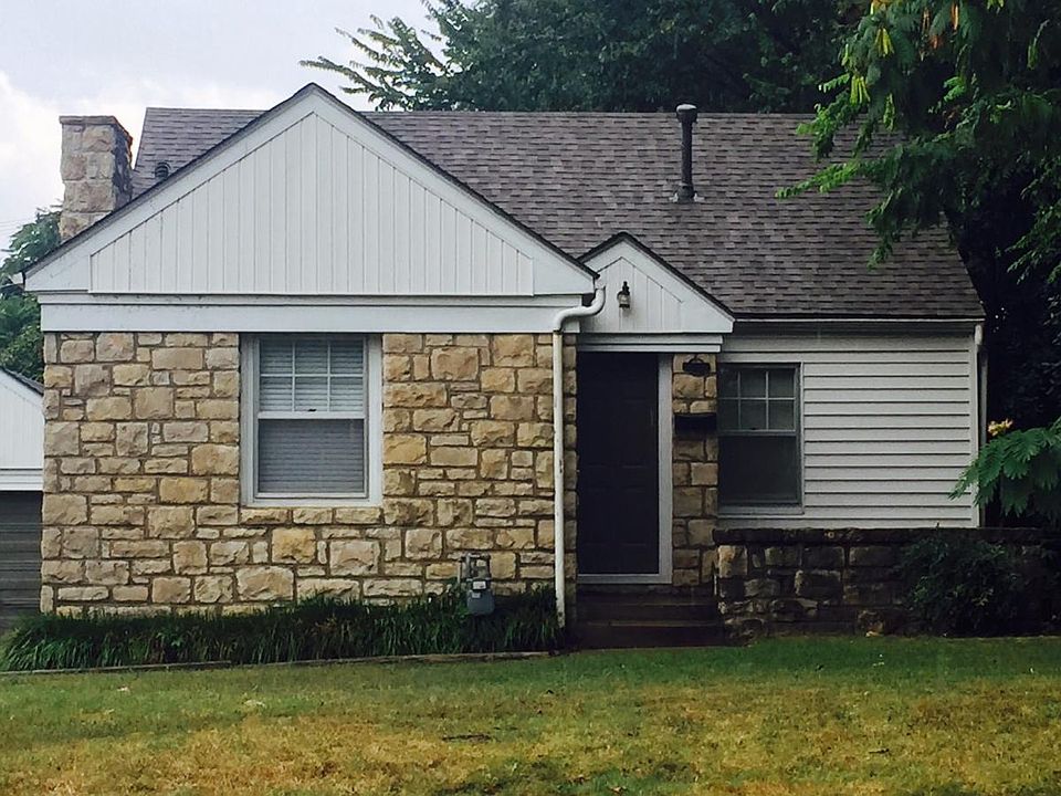 1st image of 303 S Pittsburg Ave