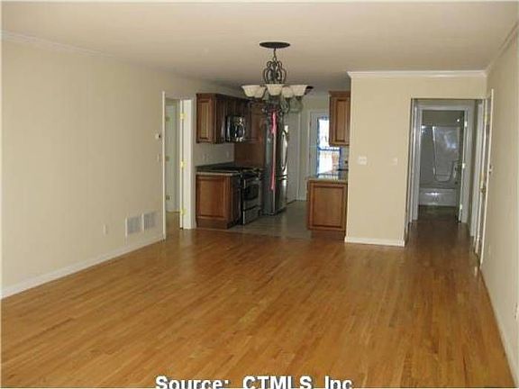 living rm /dining hw flrs