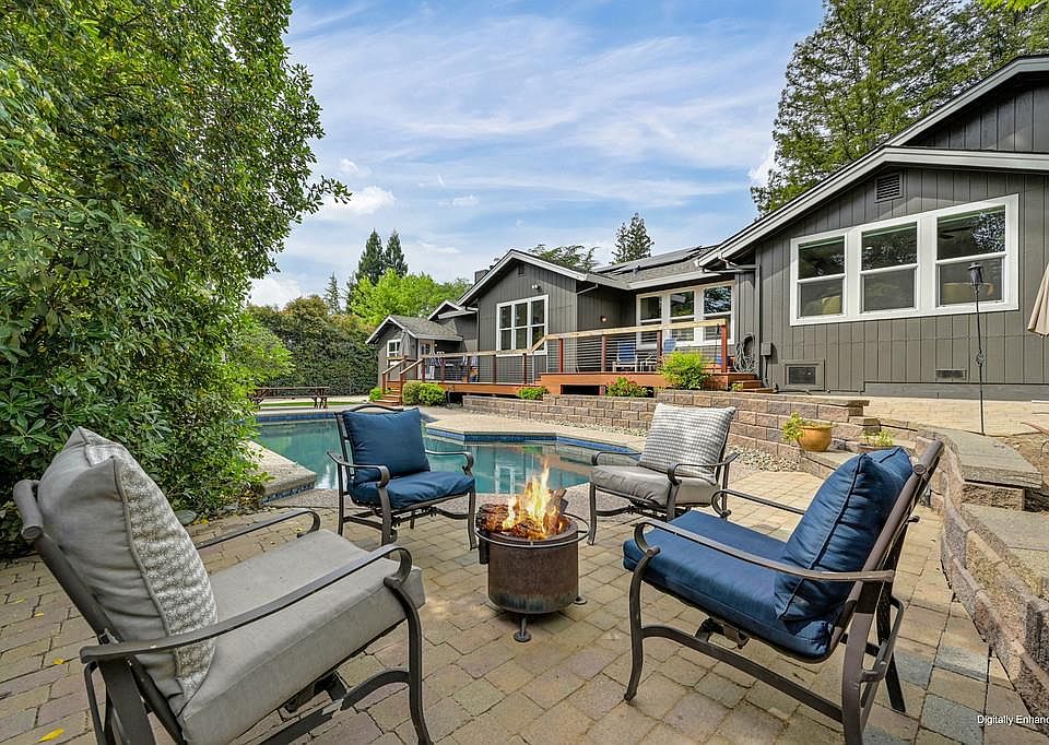 1st image of 8780 Longmore Way