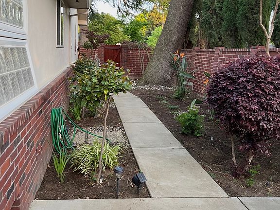 2nd image of 1640 Maryland Ave #1